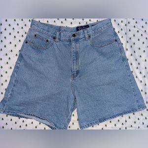 Vintage Eddie Bauer Mom shorts